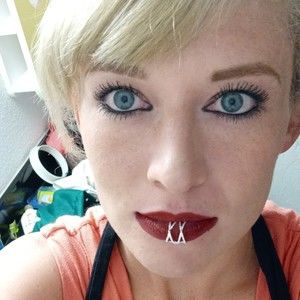 Meet your Posher, Erika